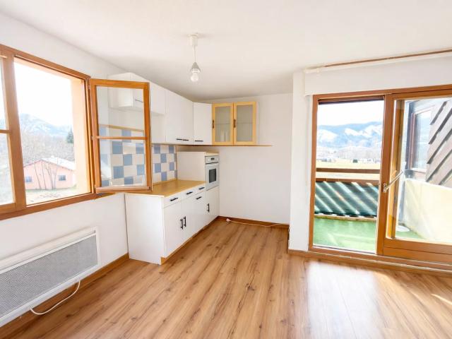Appartement 3 pièces 47 m2 à Montclard 04140