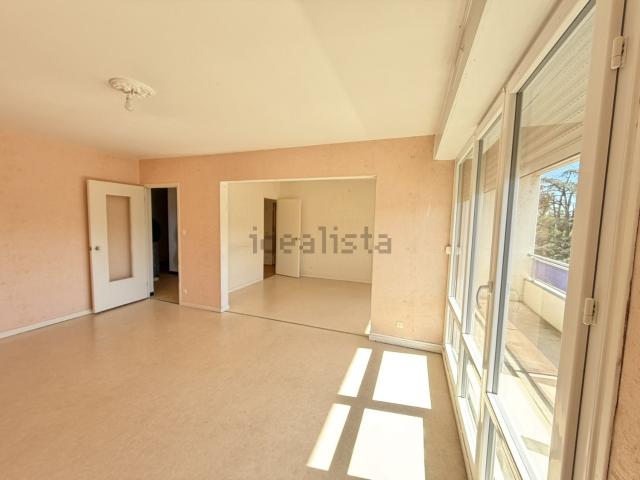 Appartement, Civens