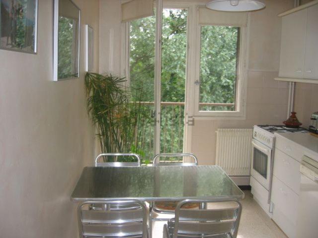Appartement, Civens