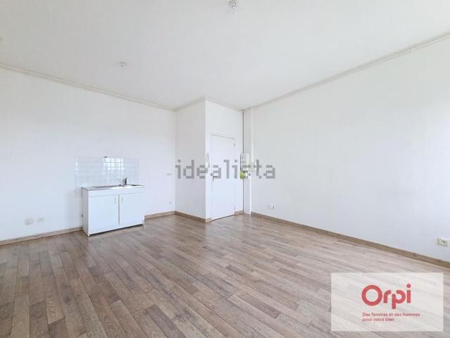 Appartement, Commentry