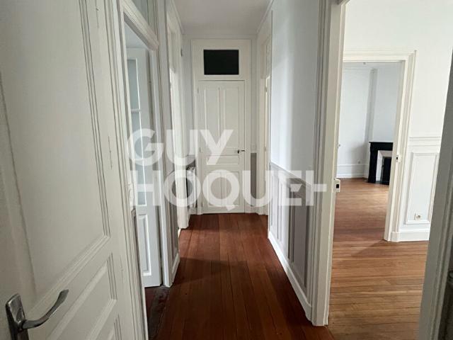 Appartement Compiègne 3 pièce s 63.70 m²