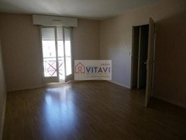 APPARTEMENT COMPIEGNE 1 pièce s 36.58 m2