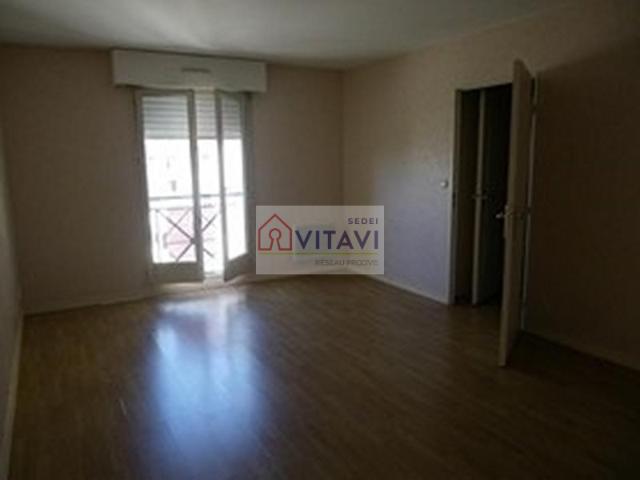 APPARTEMENT COMPIEGNE 1 pièce s 36.58 m2