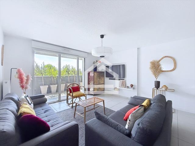Appartement contemporain 4 pièces avec balcon au sein d'une. 86m² Bordeaux