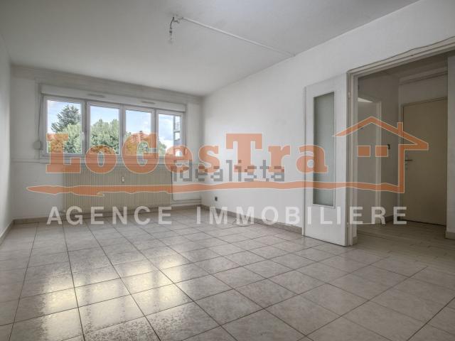 Appartement, Contrexéville