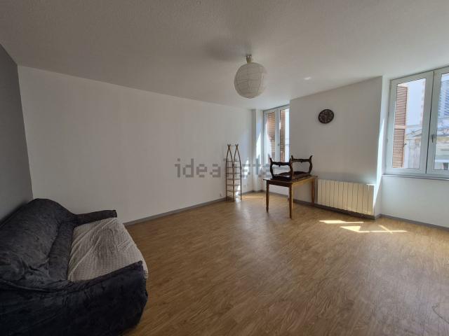 Appartement, Condrieu