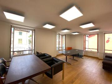 APPARTEMENT CONFORTABLE IDEALEMENT SITUE A CRAPONNE