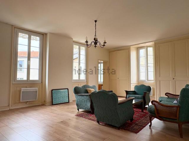 Appartement, Cognac