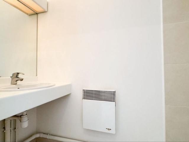 Appartement Corbeil Essonnes 1 pièce s 32 m2