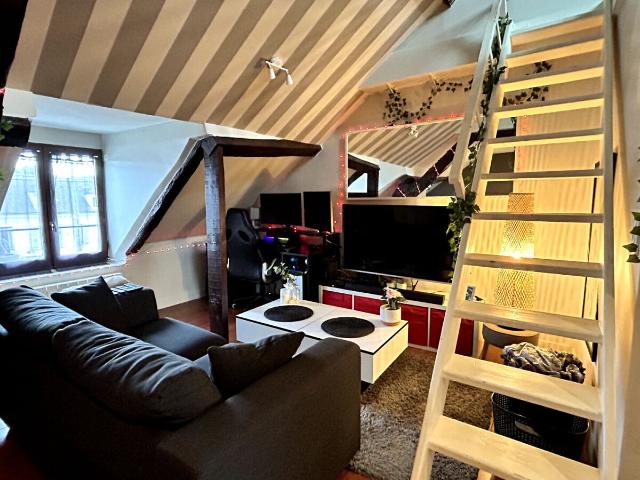 Appartement Corbeil Essonnes 2 pièce s 31.07 m2
