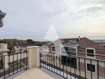 APPARTEMENT 88 m² AU CALME ET PLEIN SUD
