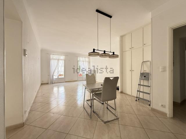 Appartement, Corsavy