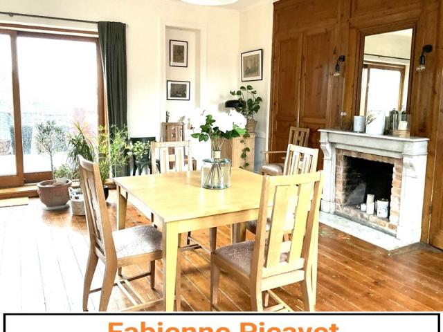 APPARTEMENT COSY de 4 chambres en hyper centre