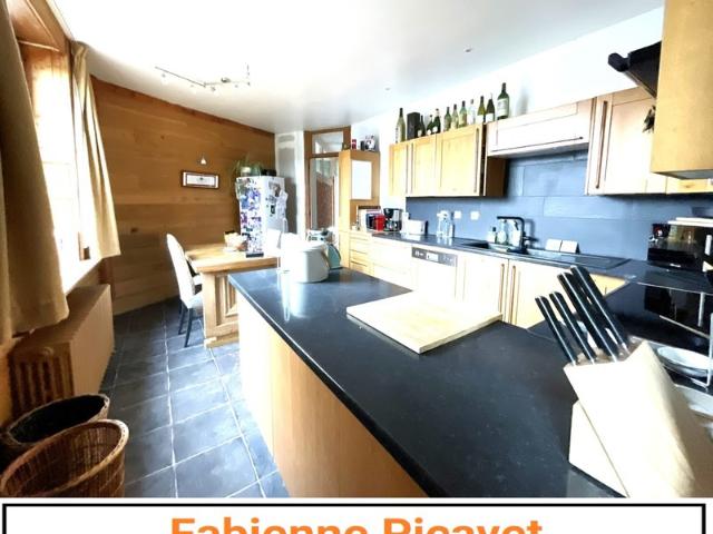 APPARTEMENT COSY de 4 chambres en hyper centre