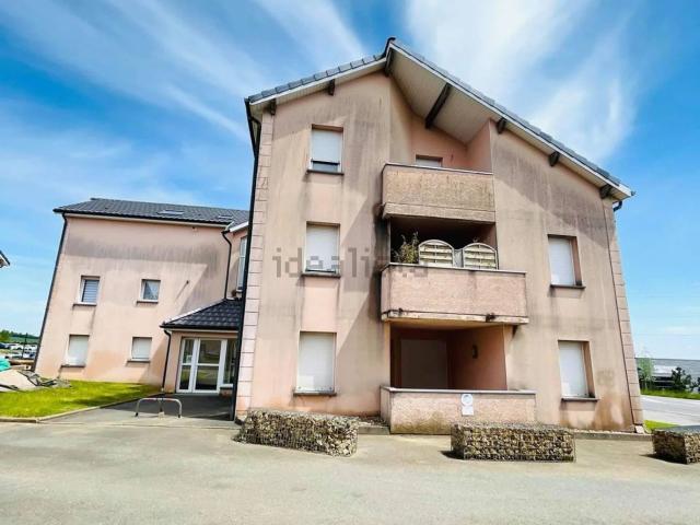 Appartement, Cosnes et Romain