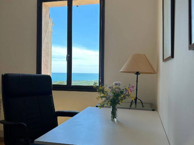 Appartement Côte d'Azur avec magnifique vue sur mer