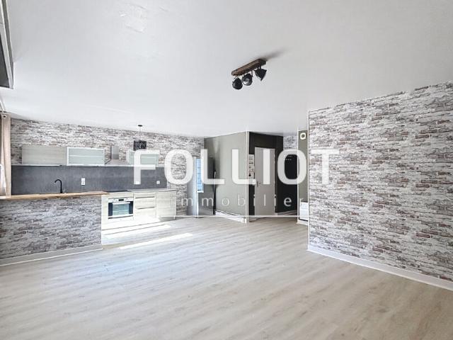 Appartement Coutances 3 pièce s 82.77 m2