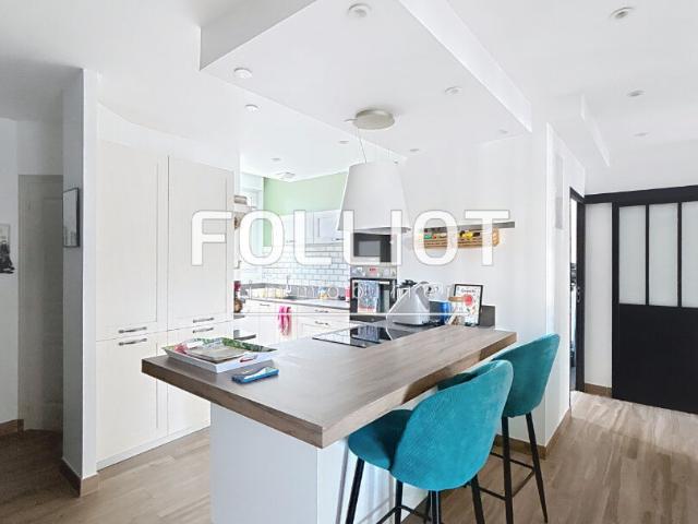 Appartement Coutances 4 pièce s 107.43 m2