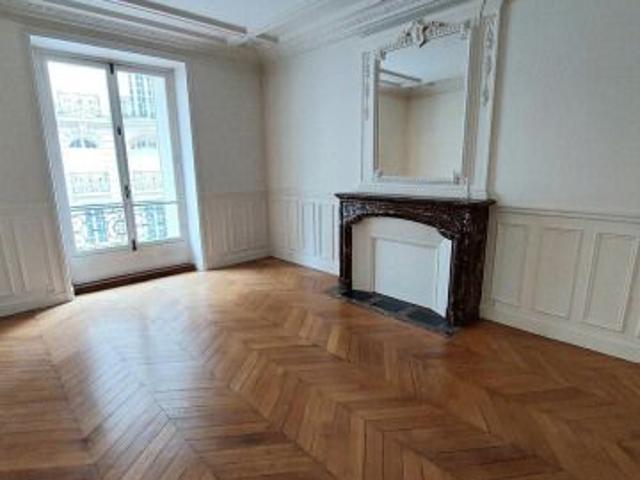 Appartement • Courcelles Wagram