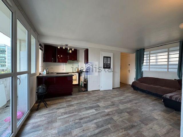 Appartement, Courbevoie