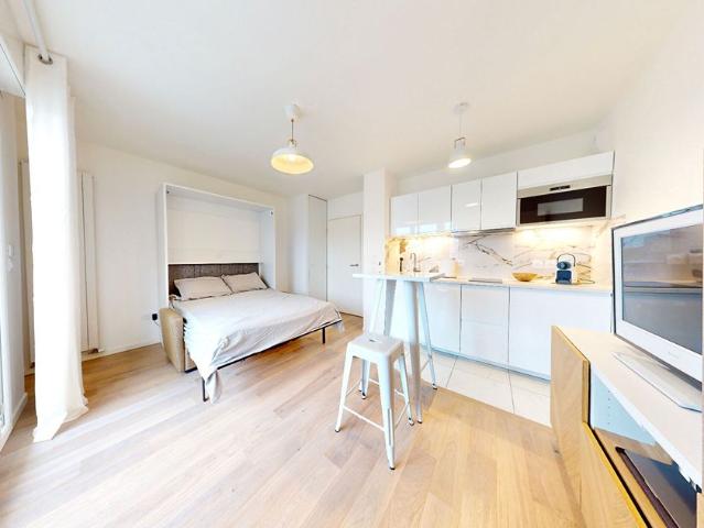 Appartement Courbevoie 1 pièce 24.81 m2