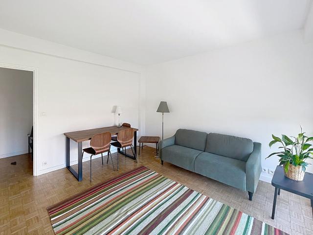 Appartement COURBEVOIE 2 pièce s 47.75 m2