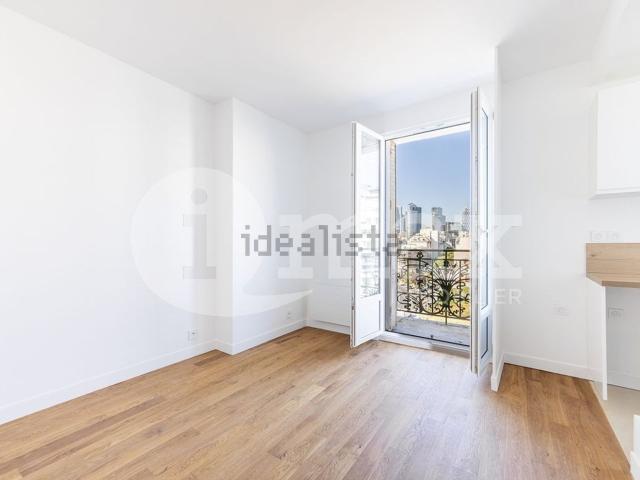 Appartement, Courbevoie