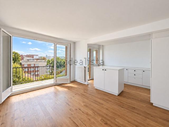 Appartement, Courbevoie
