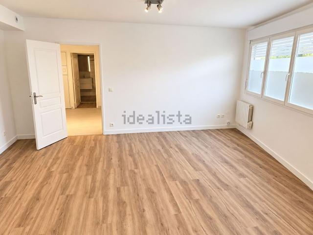 Appartement, Courbevoie