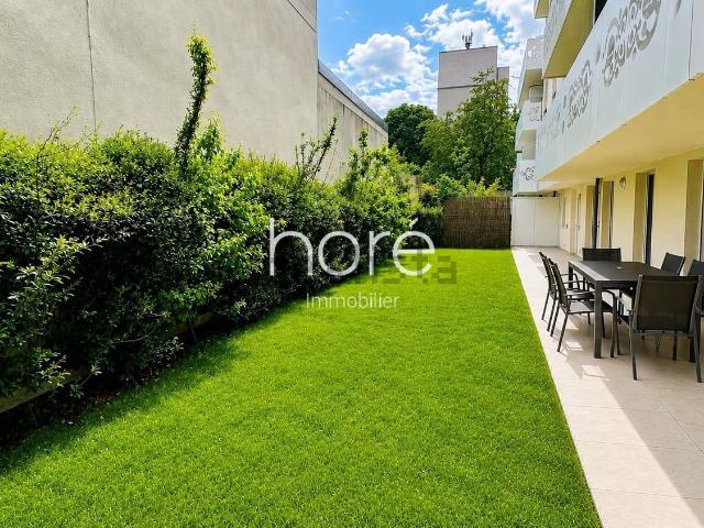 Appartement, Courbevoie