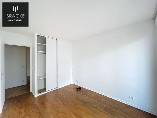 Appartement Courbevoie 4 pièces 89.10 m²