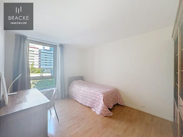Appartement Courbevoie 5 pièce s 115 m2