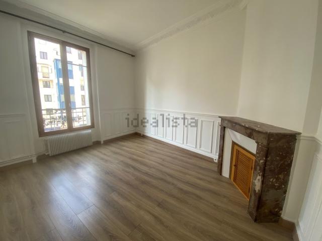 Appartement, Courbevoie
