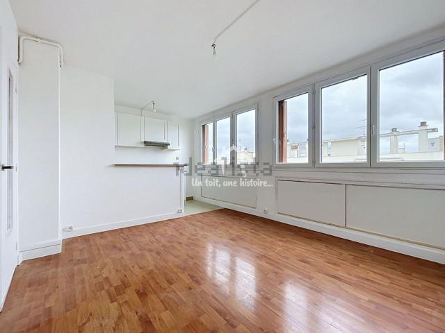 Appartement, Courbevoie