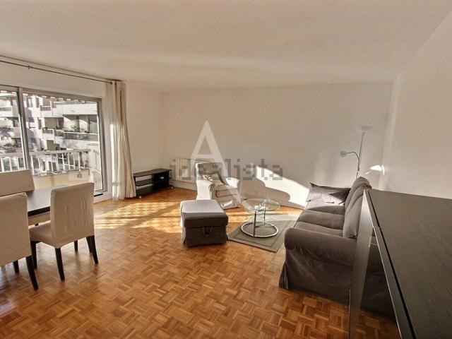 Appartement, Courbevoie