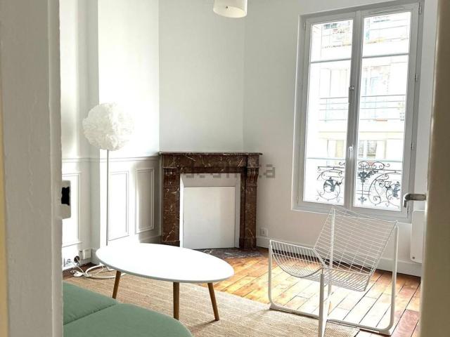 Appartement, Courbevoie
