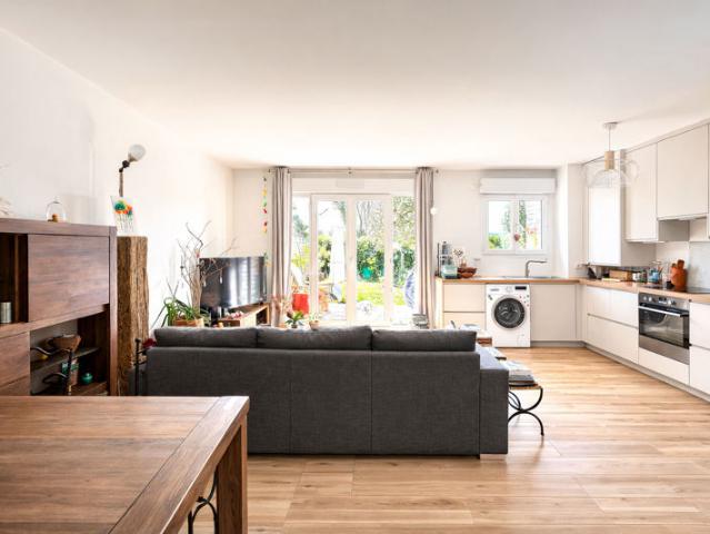 Appartement Claye Souilly 3 pièces 74 m2 avec jardin de 95m2 et box