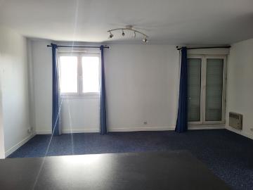 APPARTEMENT CLAMART 2 PIECES 990 €