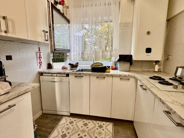 Appartement Clichy Sous Bois 5 pièces 82.89 m2