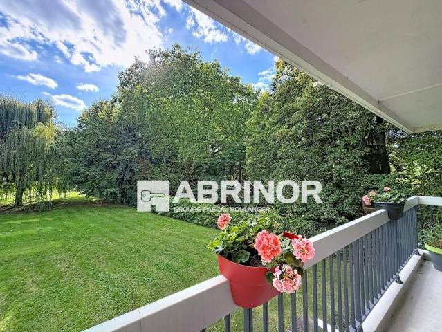 Appartement, Croix