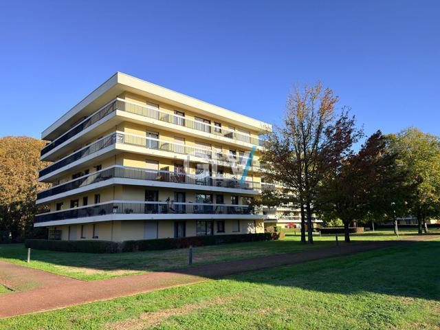 Appartement, Croix