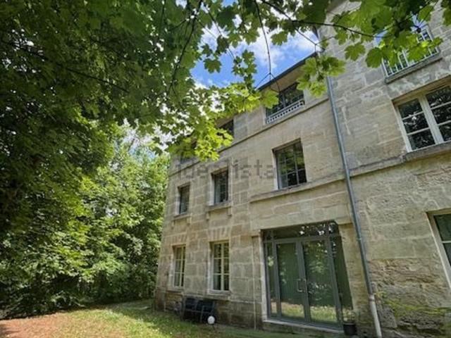 Appartement, Cramoisy