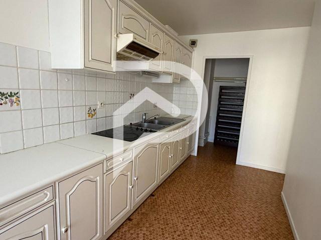 Appartement Creil 4 pièce s 90.7 m2