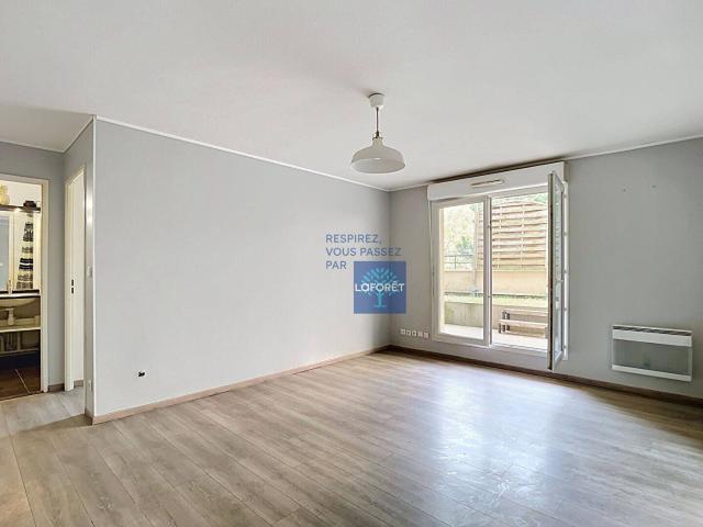 Appartement avec terrasse et jardin Creil 2 pièce s 41.76 m2