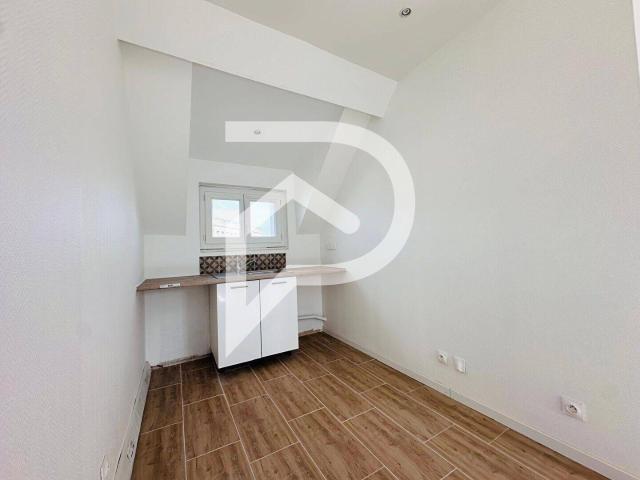 Appartement Creil 2 pièce s 55.5 m2