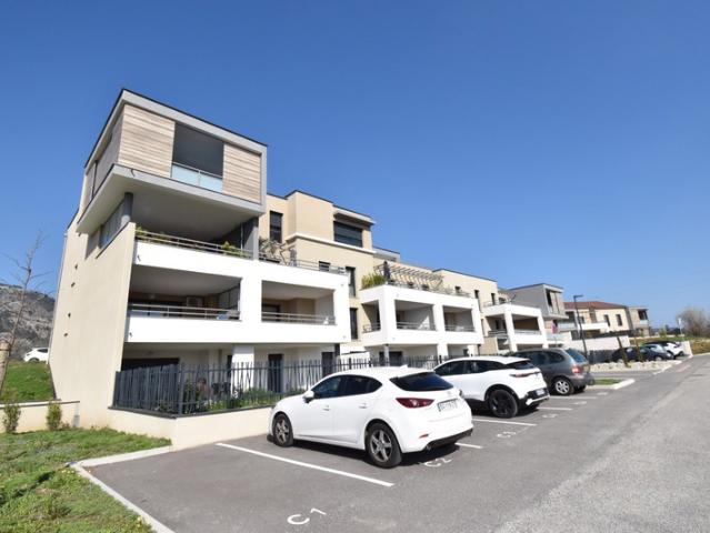 Appartement d’exception de plain pied – Résidence récente 2024 – Terrasse et jardin
