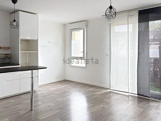 Appartement, Dammarie les Lys