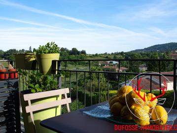 Appartement d'angle à Saint Didier, dernier étage, rénové, vues magnifiques