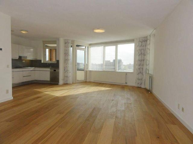 Appartement d'angle de 3 pièces Telderskade, Leyde À louer
