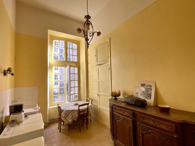 Appartement dans immeuble de caractère 98m² Saint Malo